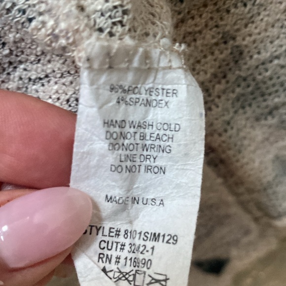 Ginger G Boutique Hand painted Floral Knit Cardigan size XS - Picture 6 of 7